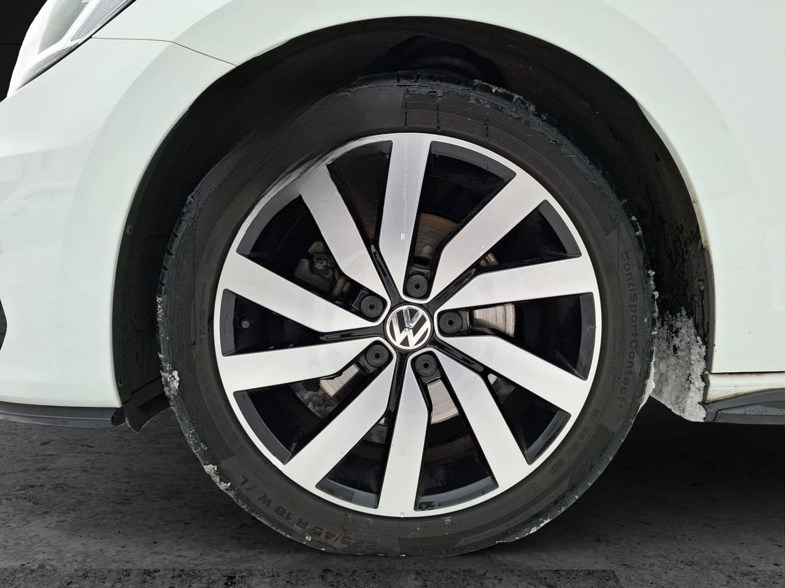 Volkswagen Touran 2.0 TDI R-Line LED Navi ACC AHK 7-Sitze S foto 9