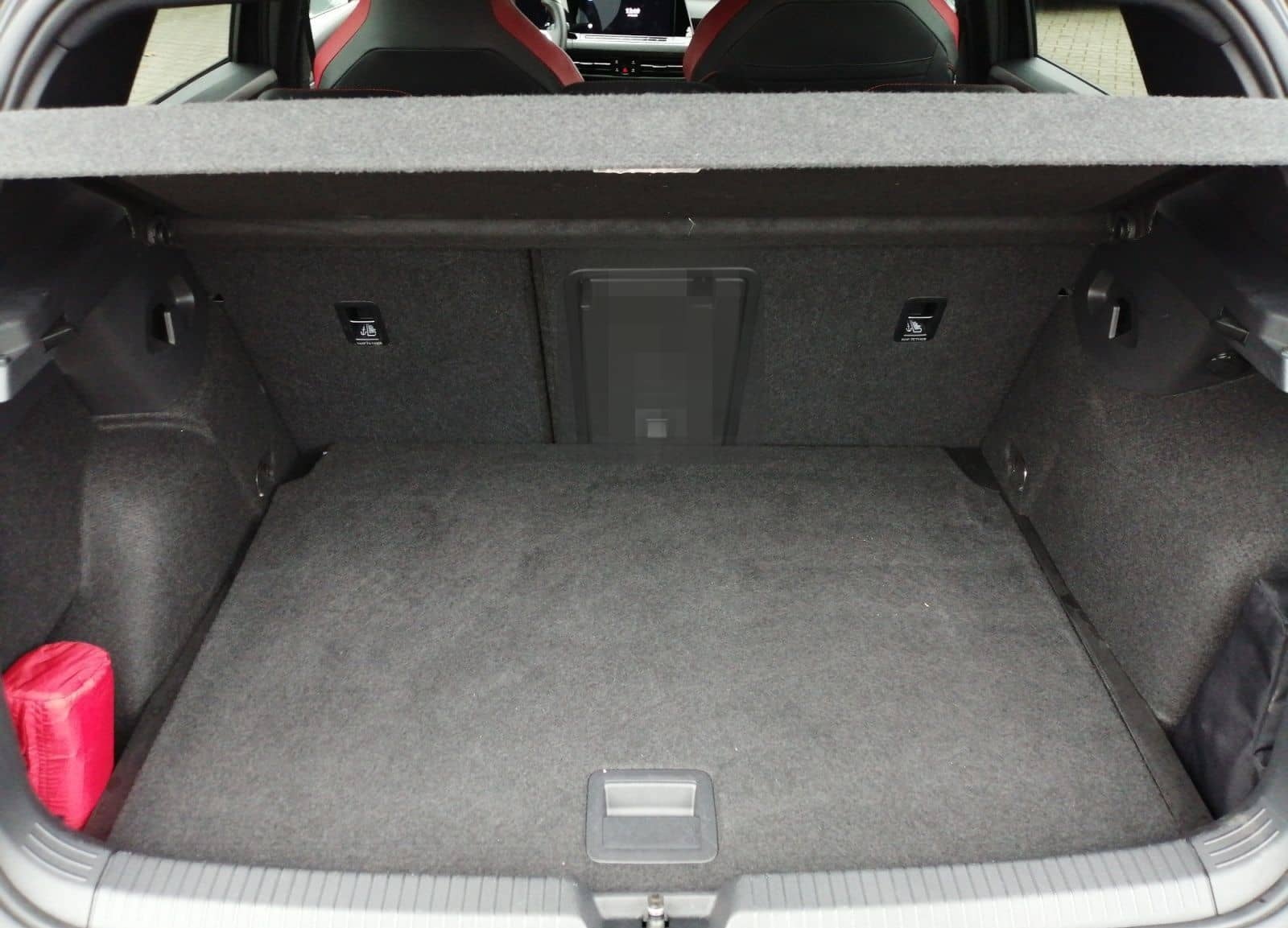 Volkswagen Golf GTI Clubsport VIII 2.0TSI DSG BlackStyle foto 17