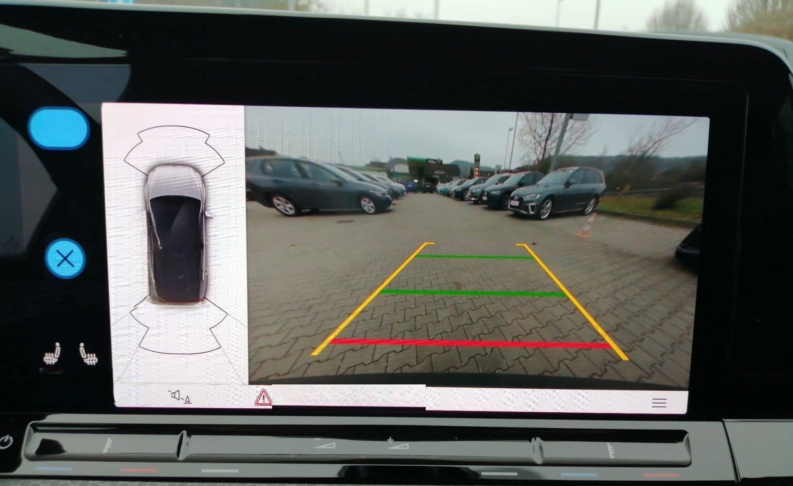 Volkswagen Golf GTI Clubsport VIII 2.0TSI DSG BlackStyle foto 20