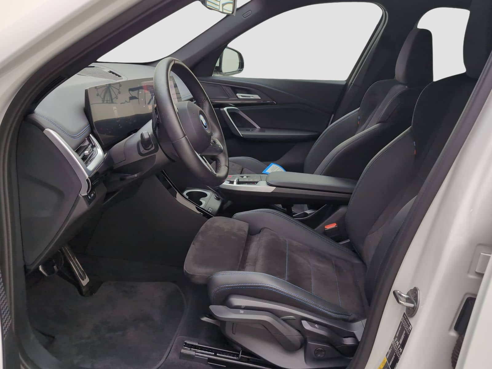 BMW iX1 xDrive30 Sportp. LED Shz. Sports. Sportfw. foto 6