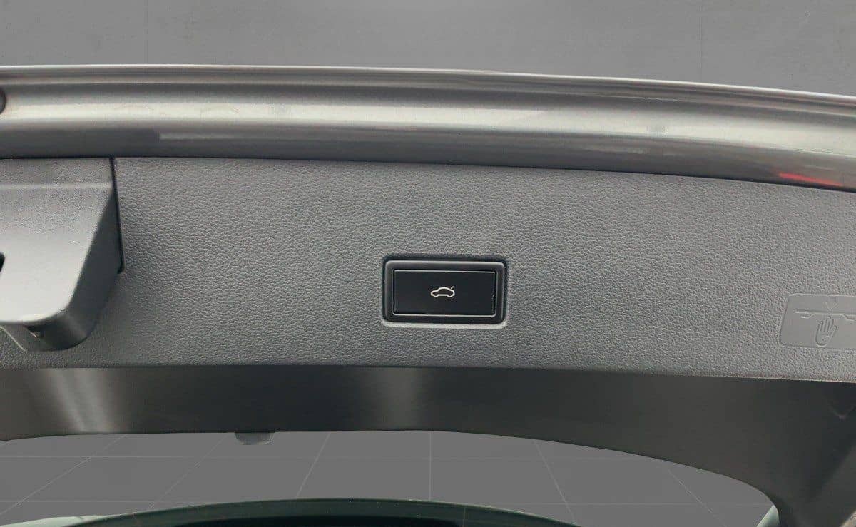 Volkswagen T-Roc 1.5 TSI Sport ACC,LED,Navi,SHZ,PDC,RFK foto 14