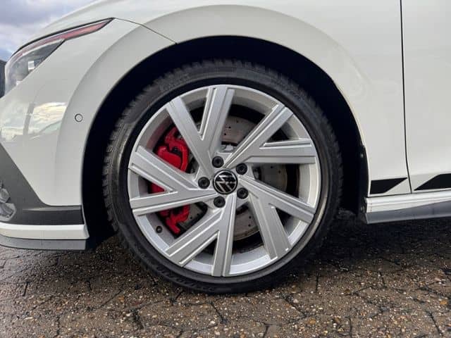 Volkswagen Golf GTI Clubsport 2,0l TSI 300PS 7-Gang-DSG foto 8