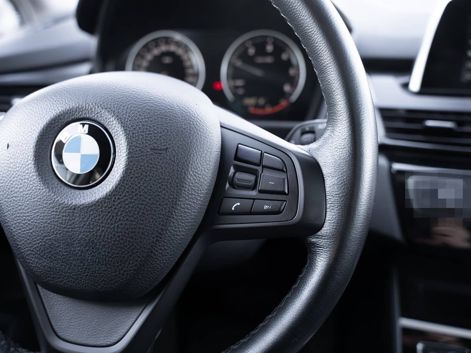 BMW 216d Gran Tourer. Pano foto 19