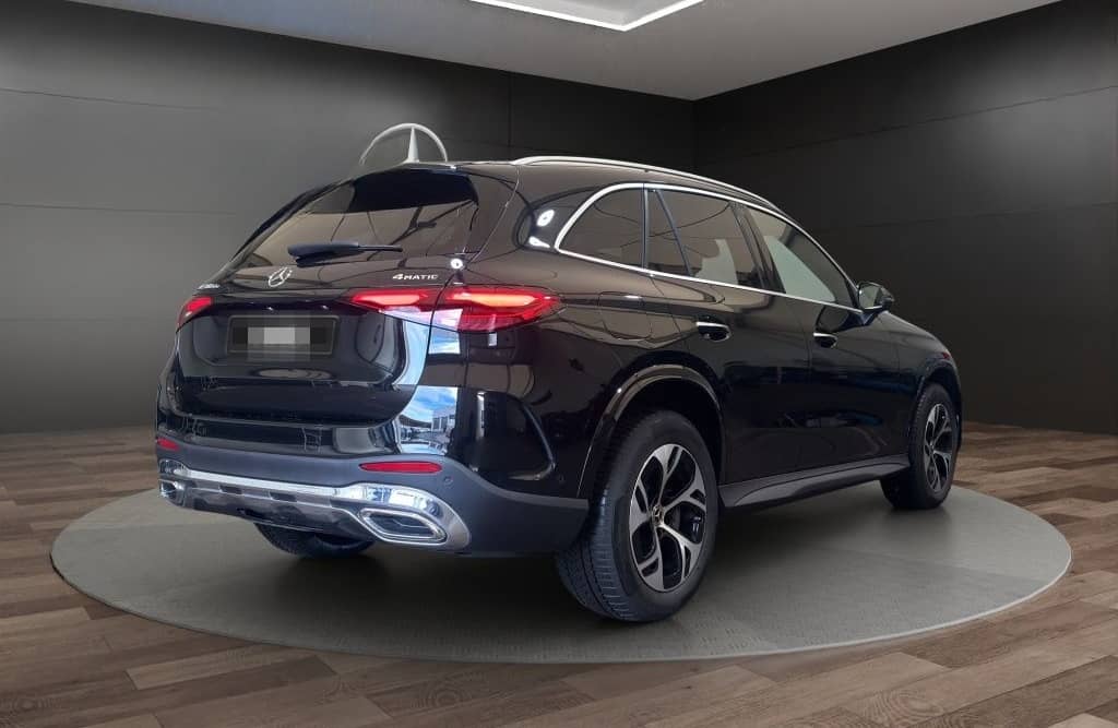 Mercedes-Benz GLC 300 de 4M EDITION AMG PANO DISTRONIC 360°AHK foto 3