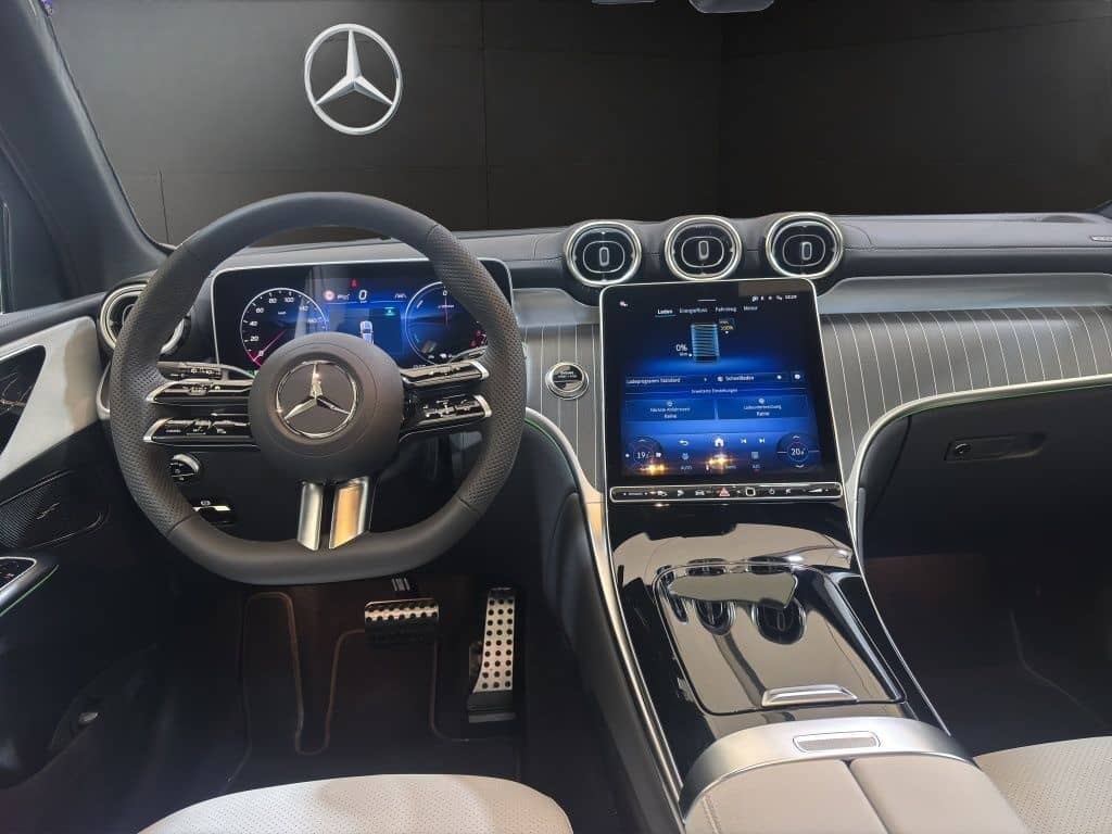 Mercedes-Benz GLC 300 de 4M EDITION AMG PANO DISTRONIC 360°AHK foto 8