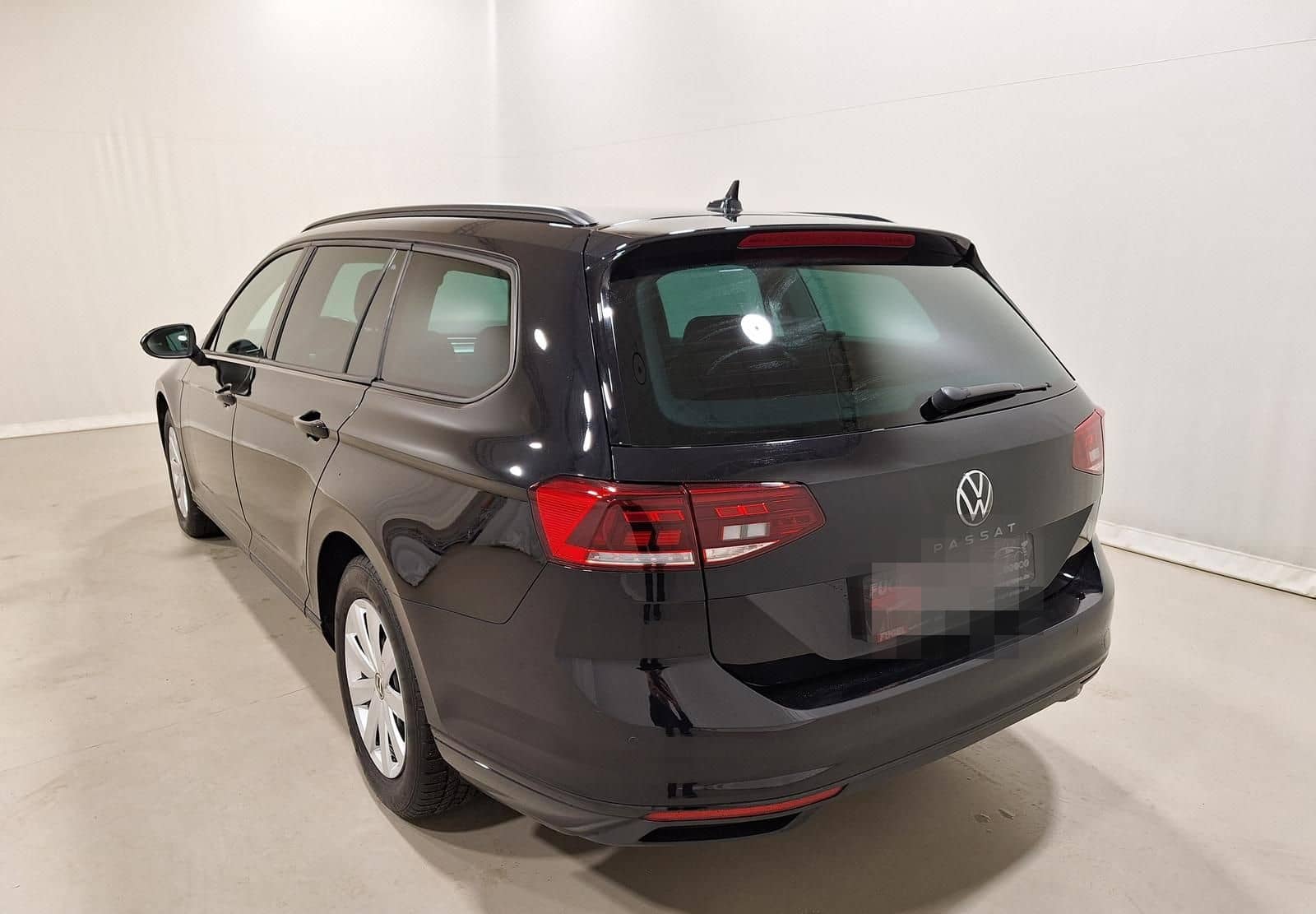 Volkswagen Passat Variant 2.0 TDI Winter|LED|Navi|AHK foto 4