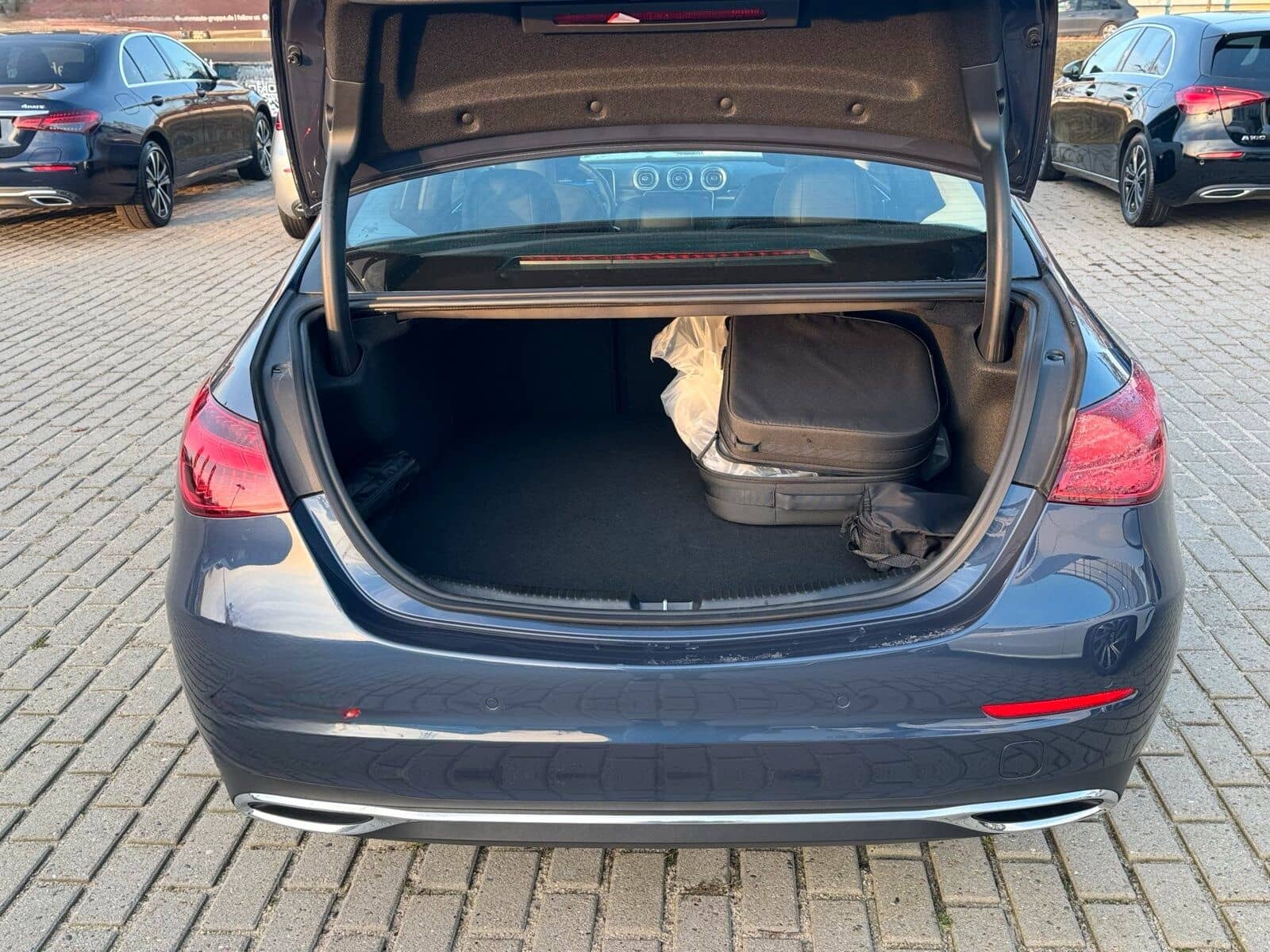 Mercedes-Benz C 300 e Avantgarde Advanced Plus Pano Ambiente foto 19