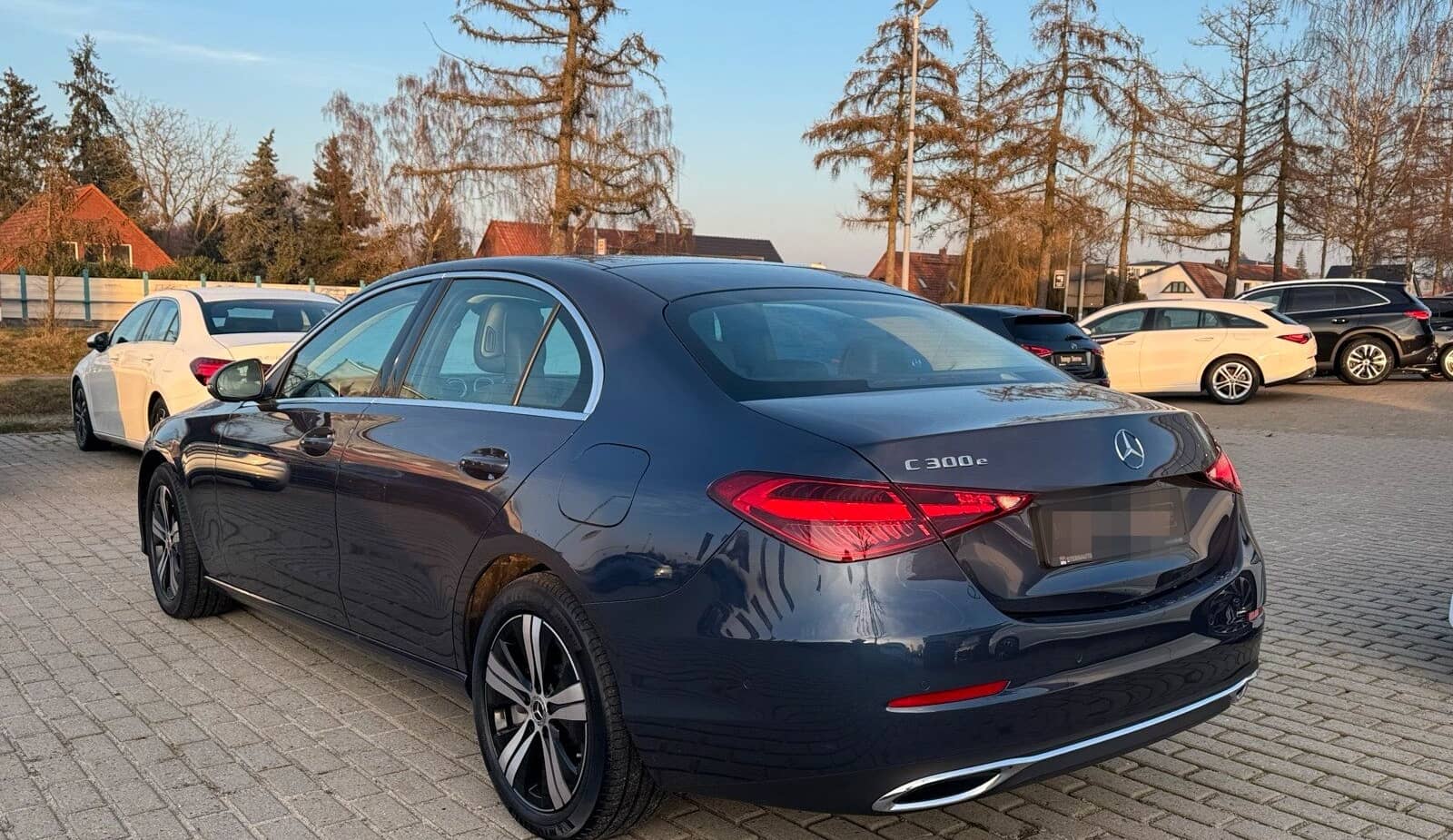 Mercedes-Benz C 300 e Avantgarde Advanced Plus Pano Ambiente foto 6