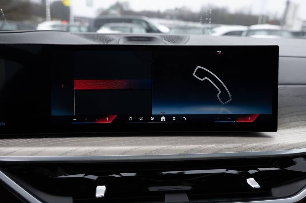 BMW X7 M60i FACEL. PANO HUD 360° LED SITZBELÜFTUNG foto 18