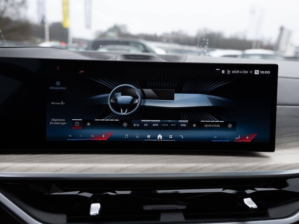 BMW X7 M60i FACEL. PANO HUD 360° LED SITZBELÜFTUNG foto 19