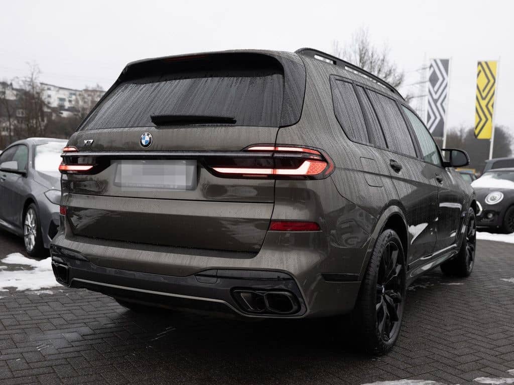 BMW X7 M60i FACEL. PANO HUD 360° LED SITZBELÜFTUNG foto 5