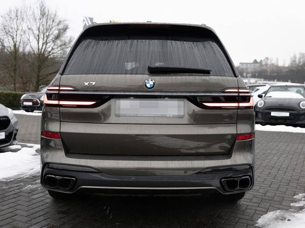 BMW X7 M60i FACEL. PANO HUD 360° LED SITZBELÜFTUNG foto 6