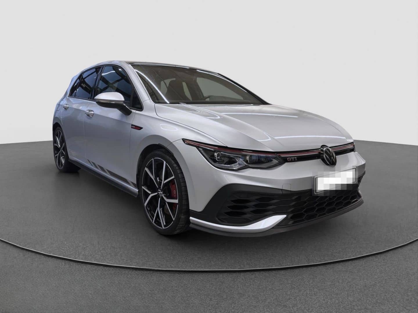 Volkswagen Golf GTI 8 2.0 TSI DSG Clubsport PANO IQ.LIGHT H foto 10