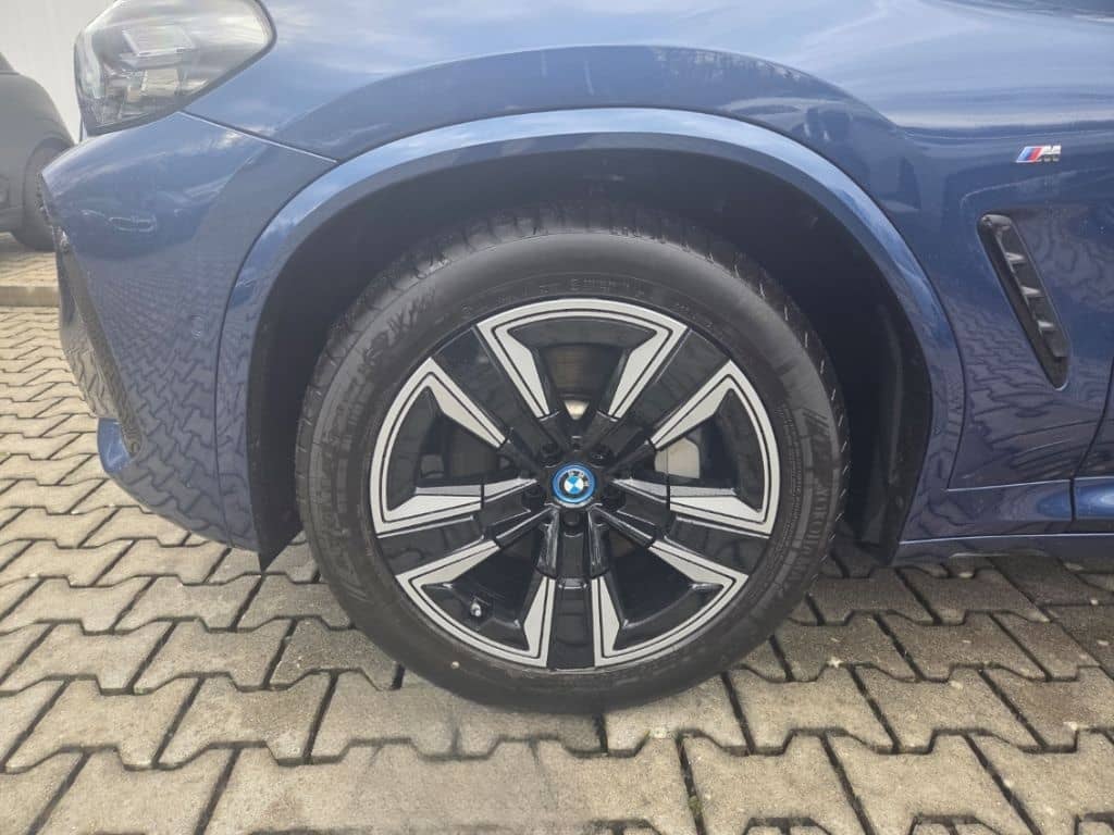 BMW iX3 Sportpaket El. Fondsitzverst.  Dig.Cockpit M foto 8