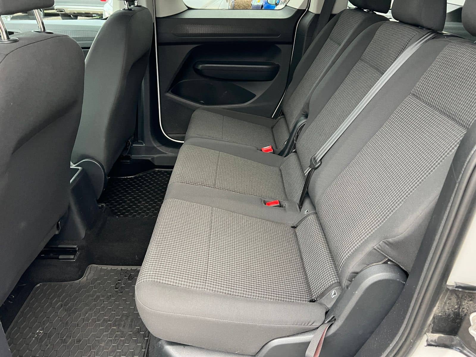 Volkswagen Caddy Basis foto 11