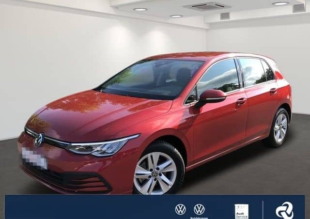 Volkswagen Golf VIII Lim. 1.5TSI Life NAVI+ACC+STNDHZG+++ foto 1