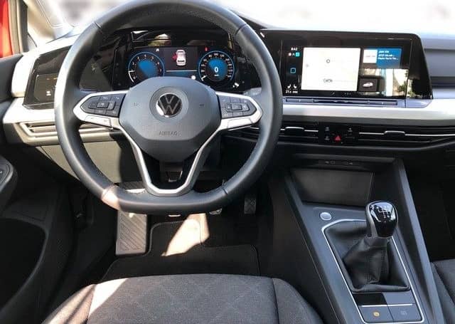 Volkswagen Golf VIII Lim. 1.5TSI Life NAVI+ACC+STNDHZG+++ foto 13