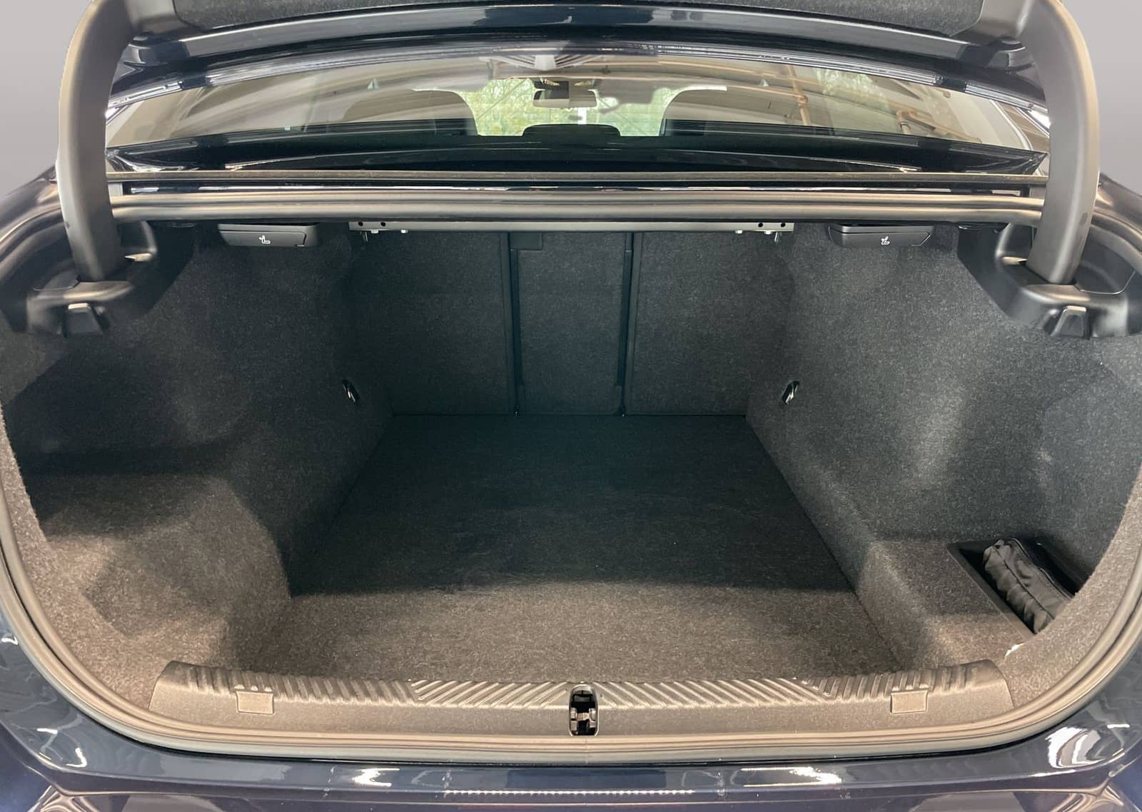 BMW 550e xDrive Limousine M Sport AHK Kamera LED foto 13