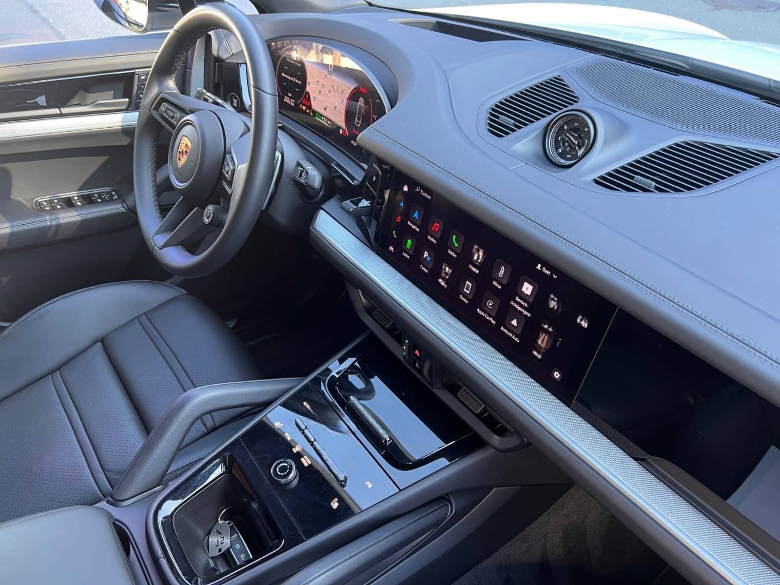 Porsche Cayenne Coupe E-Hyb.Hinterachs · PDCC· ACC · 360 foto 10