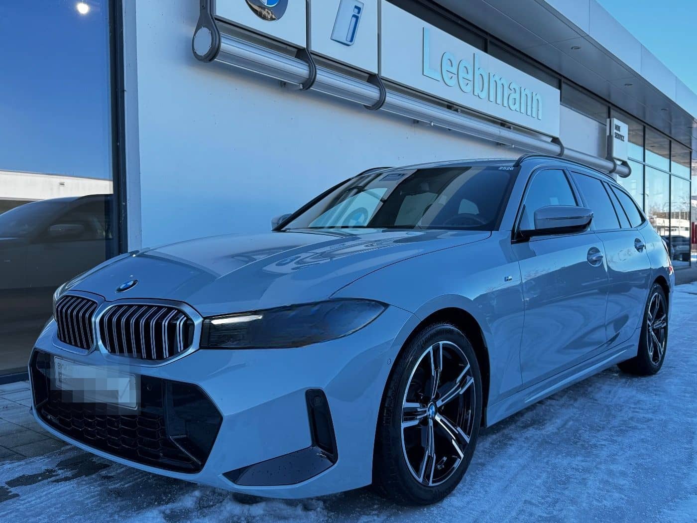 BMW 318i Touring M-Sportpaket GARANTIE-01/2030 foto 2