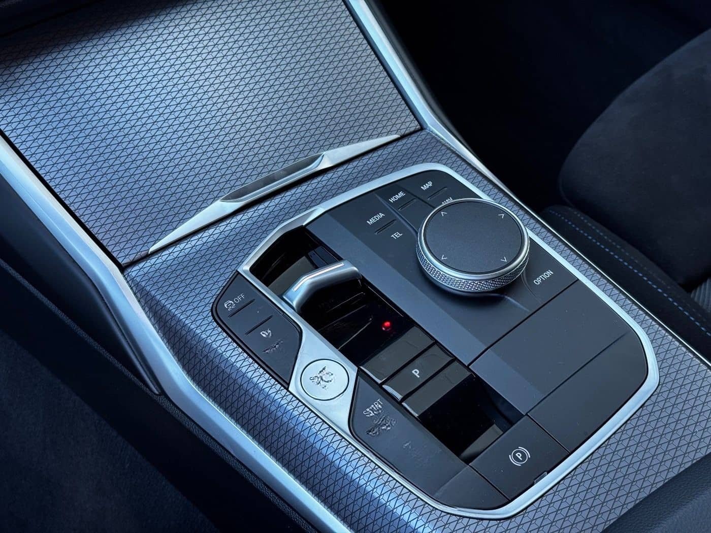 BMW 318i Touring M-Sportpaket GARANTIE-01/2030 foto 15