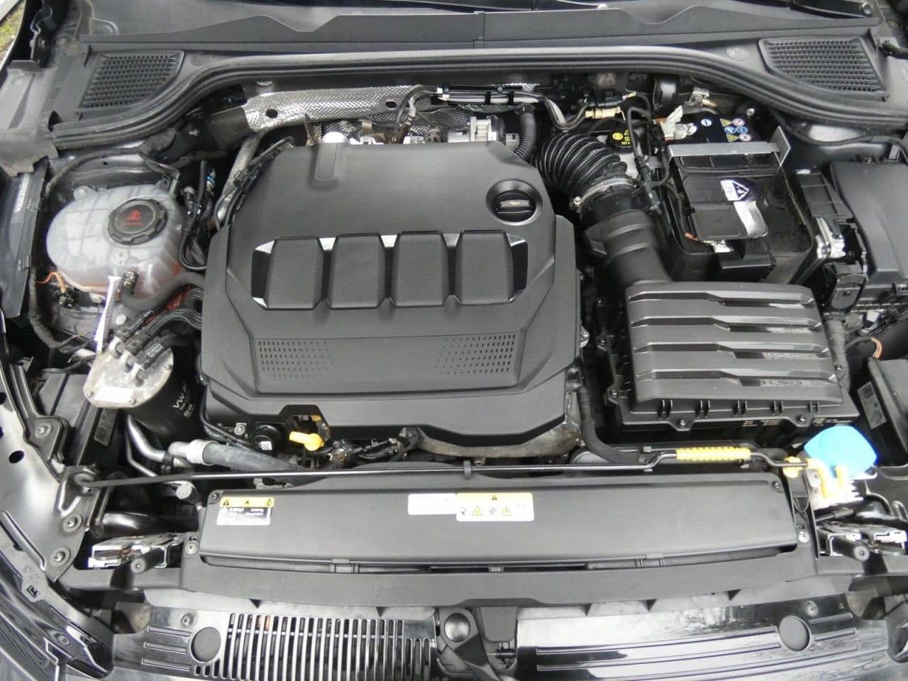 Volkswagen Golf VIII Variant 2.0 TDI DSG Life LED Navi SHZ  foto 13