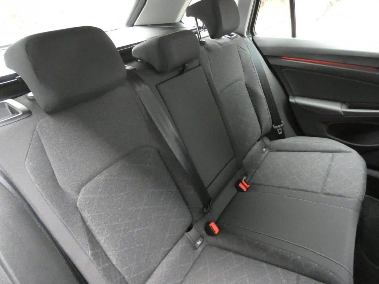 Volkswagen Golf VIII Variant 2.0 TDI DSG Life LED Navi SHZ  foto 5