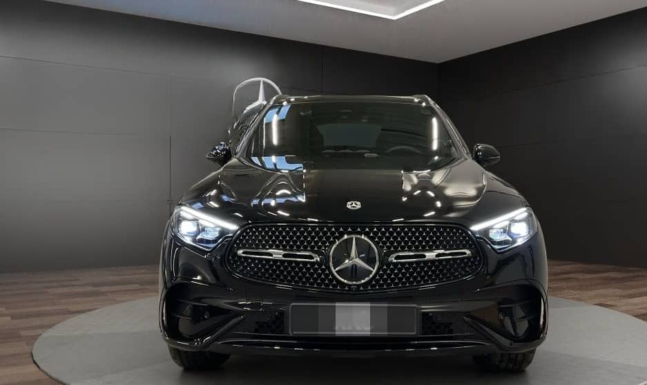 Mercedes-Benz GLC 300 de 4M EDITION AMG PANO DISTRONIC 360°AHK foto 4