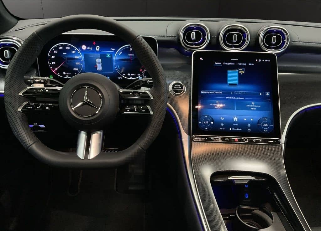 Mercedes-Benz GLC 300 de 4M EDITION AMG PANO DISTRONIC 360°AHK foto 8