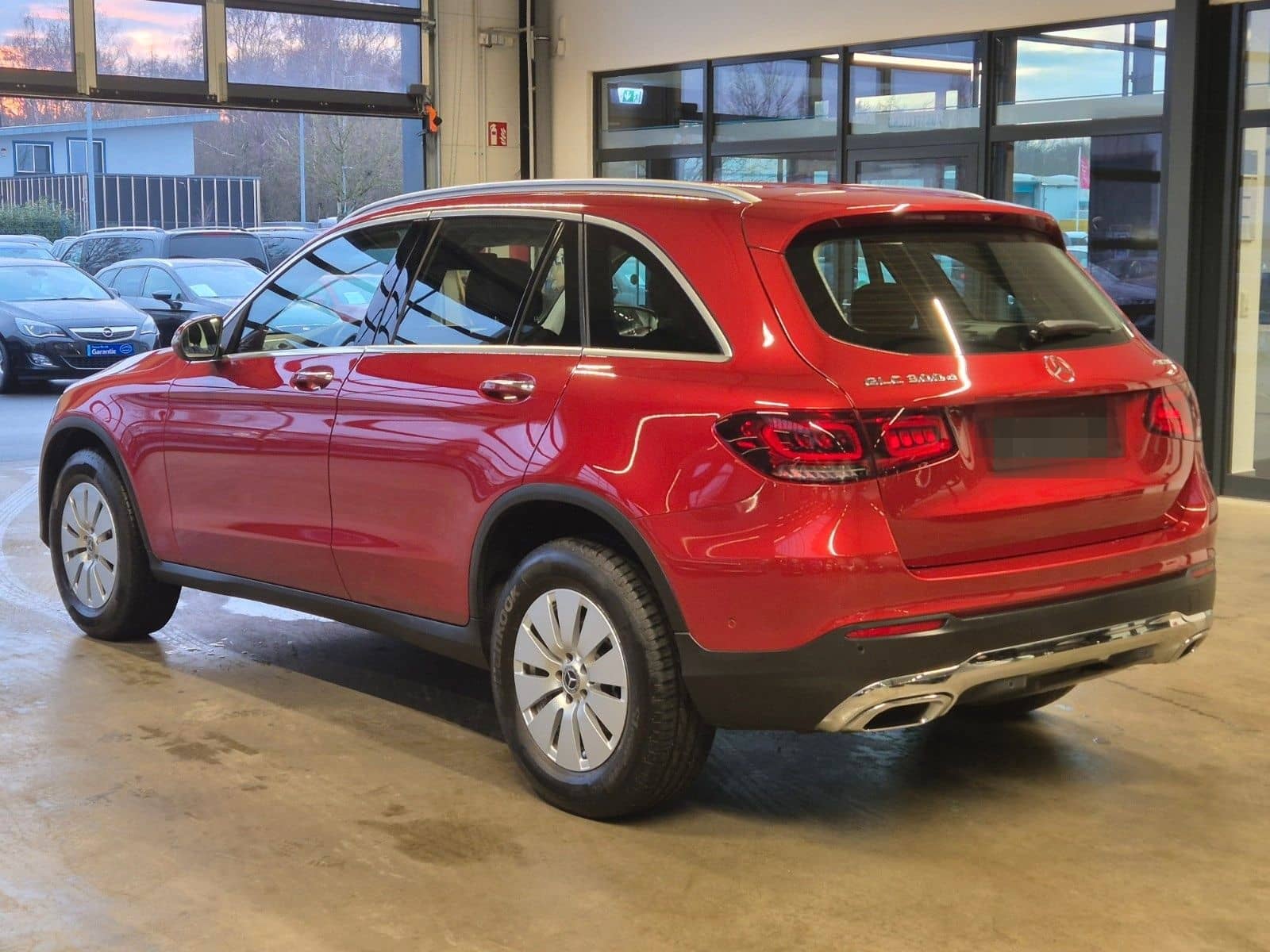 Mercedes-Benz GLC 300 d 4M DISTRONIC MBUX 360CAM SPURPAKET AHK foto 7