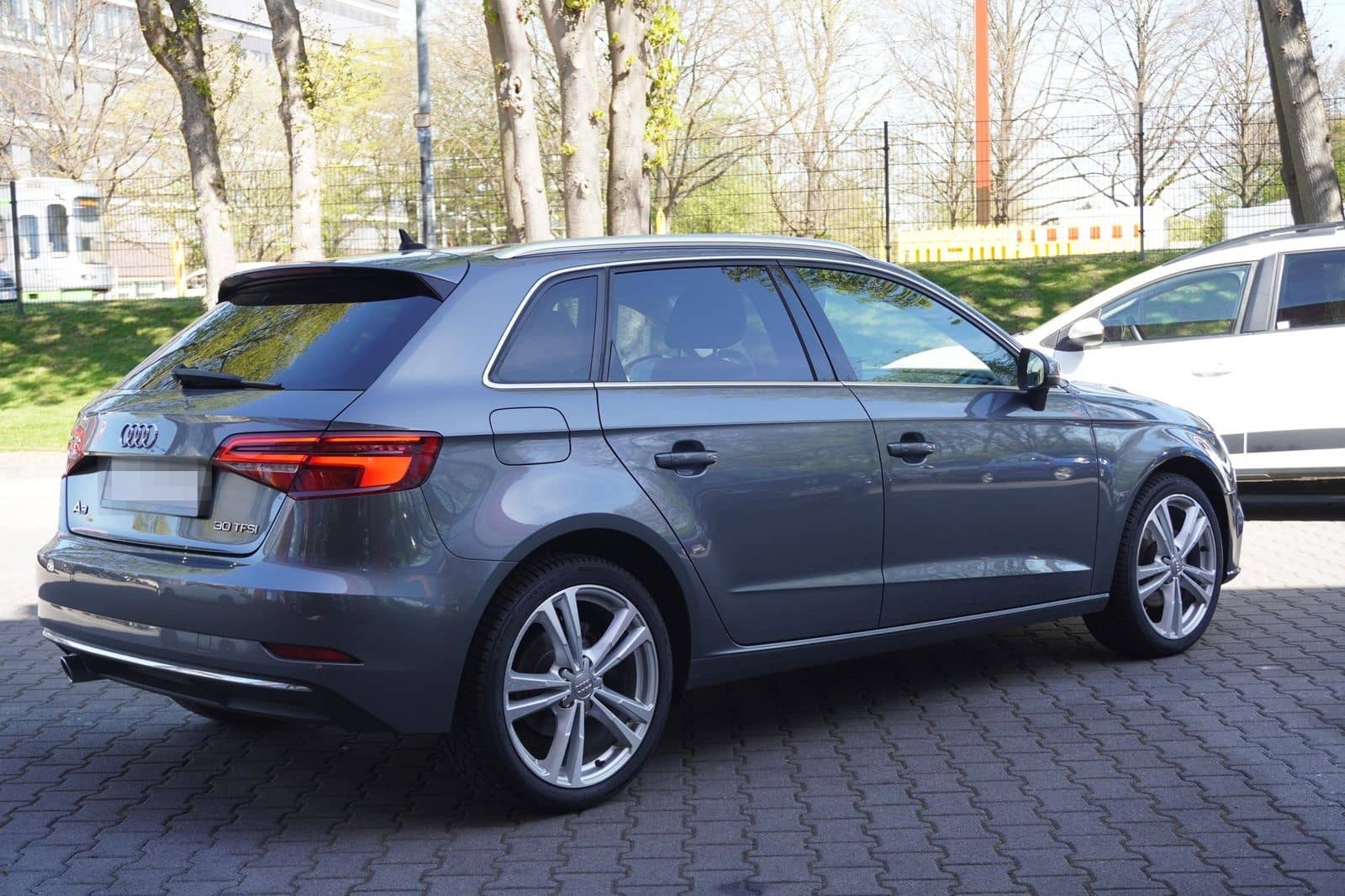 Audi A3 Sportback 30 1.0 TFSI design Xenon Navi PDC foto 6