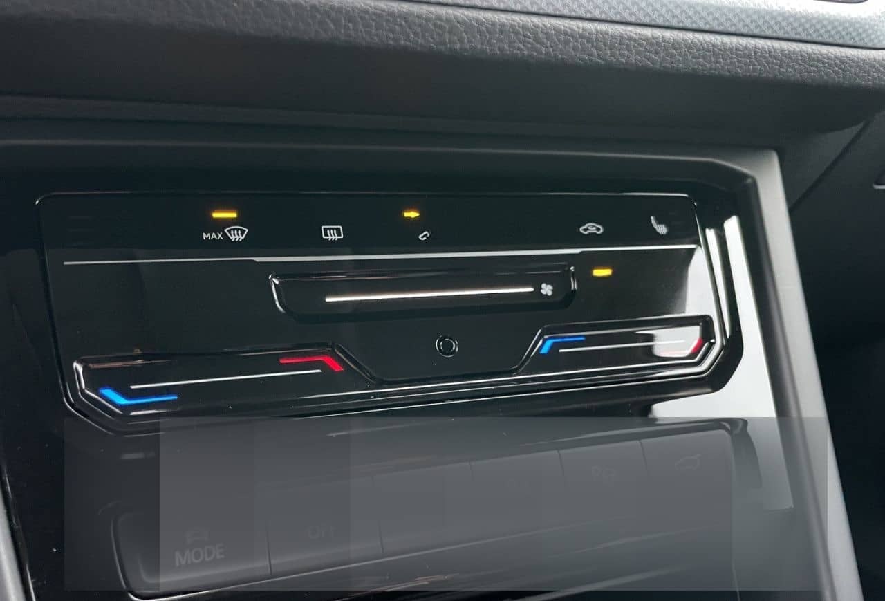 Volkswagen Touran 2.0 TDI SCR DPF GOAL DSG 7-Sitzer AHK foto 16