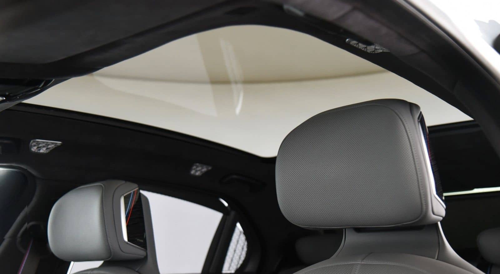 BMW 740d xDrive M Sport Pro ACC LED Pano HUD B&W foto 19