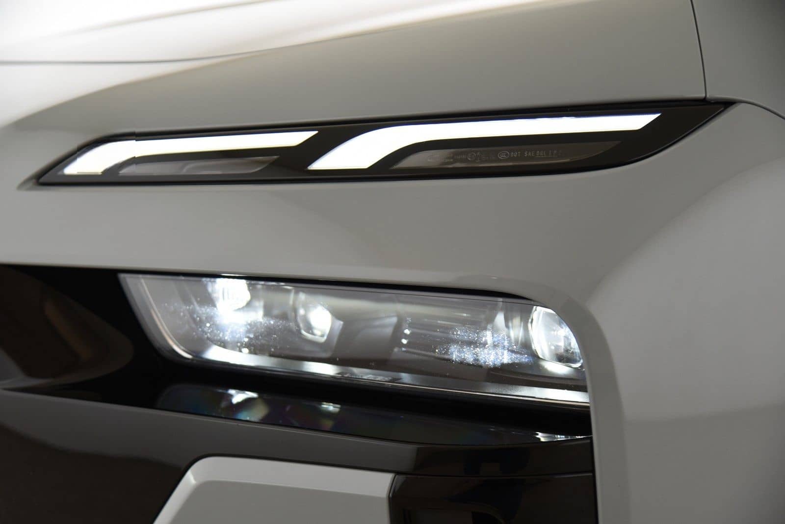 BMW 740d xDrive M Sport Pro ACC LED Pano HUD B&W foto 25