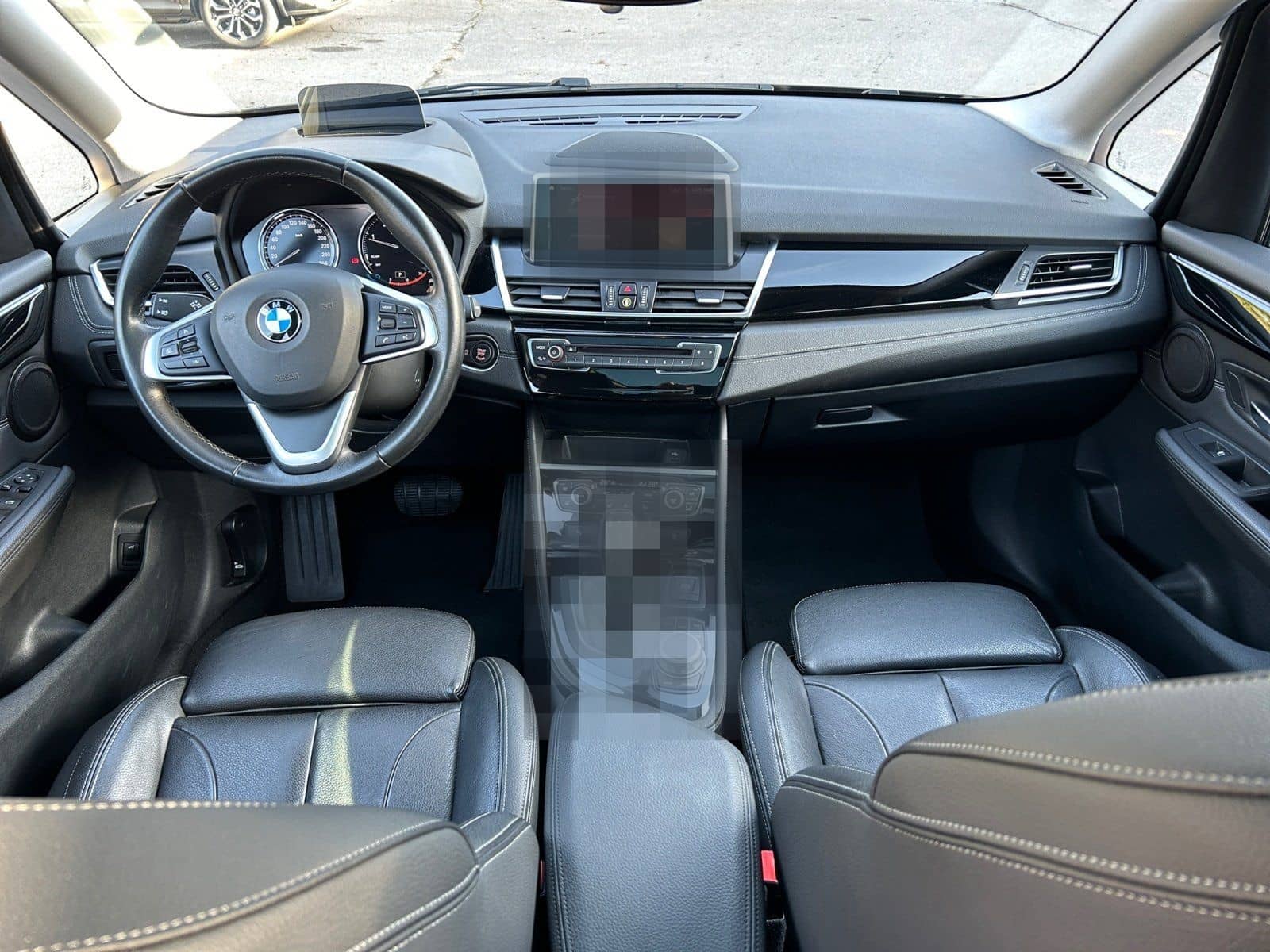 BMW 220d xDrive Active Tourer foto 11