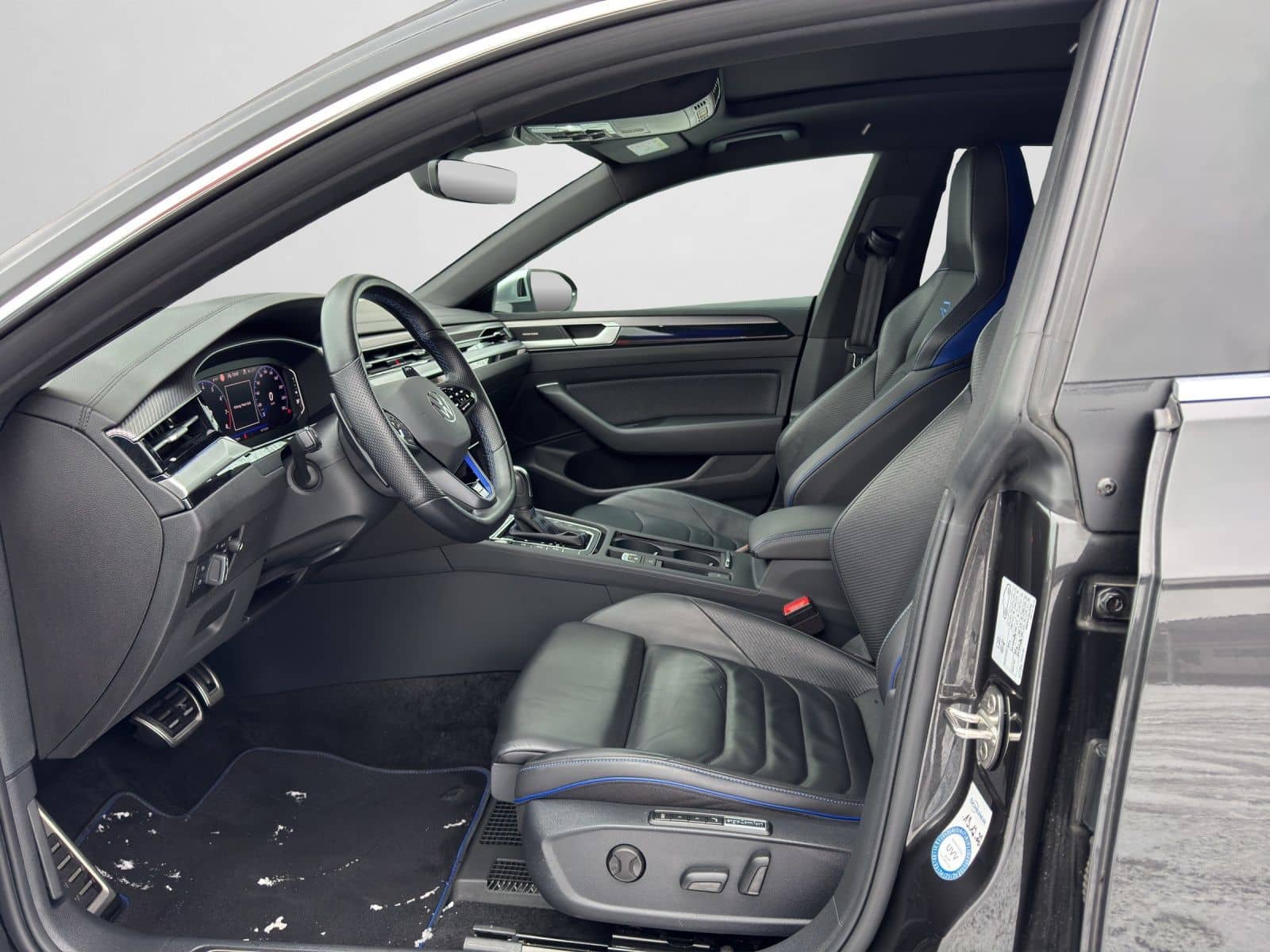 Volkswagen Arteon Shooting Brake R 2.0 TSI HUD AHK IQ-LGHT foto 12