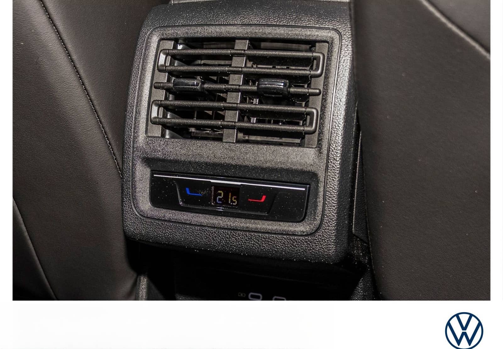 Volkswagen Golf Variant R-Line 2.0 TDI DSG AHK Pano Kamera foto 14