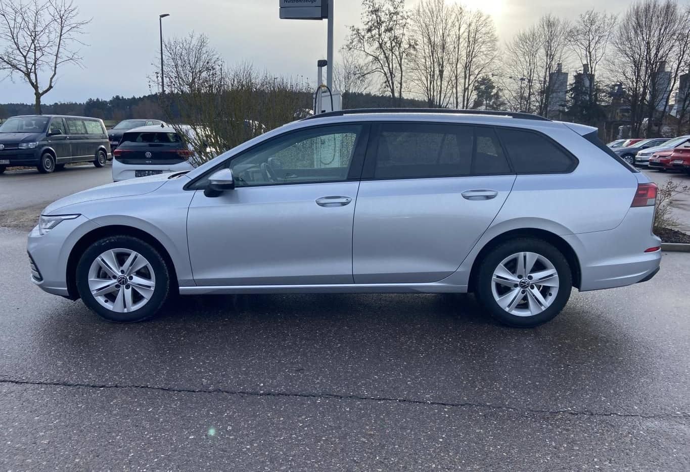 Volkswagen Golf Variant 2.0 TDI DSG Life APP-CONNECT+ACTIVE foto 2