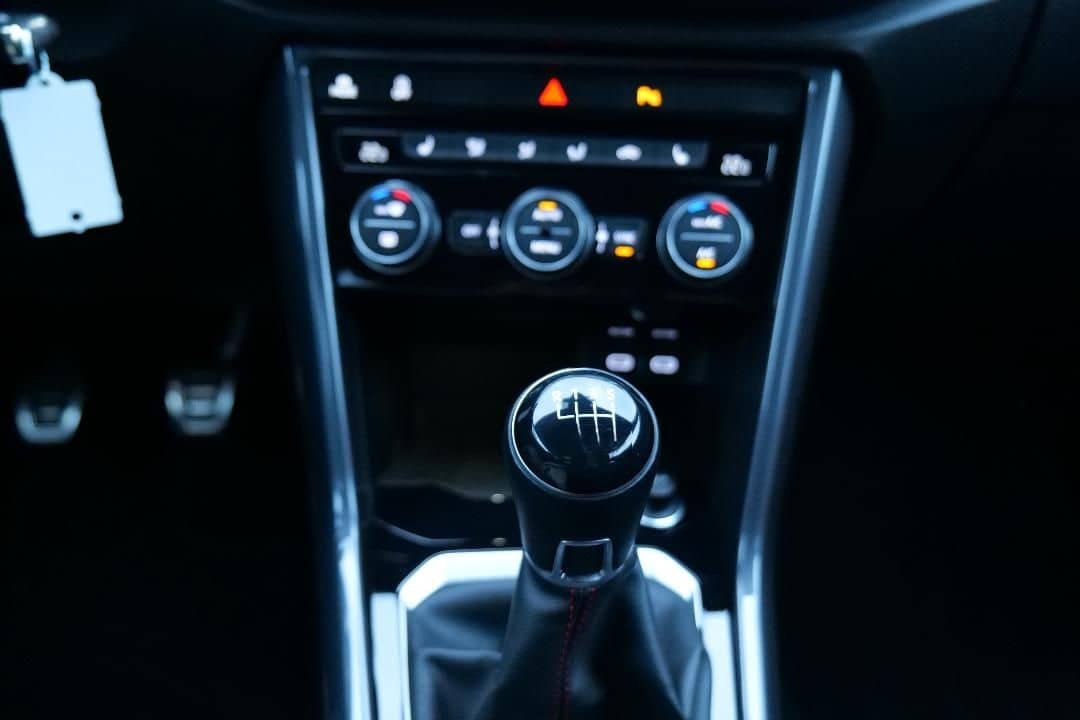 Volkswagen T-ROC Sport 1.5 TSI 150PS 6-GANG APP+PDC+SITZHEI foto 20