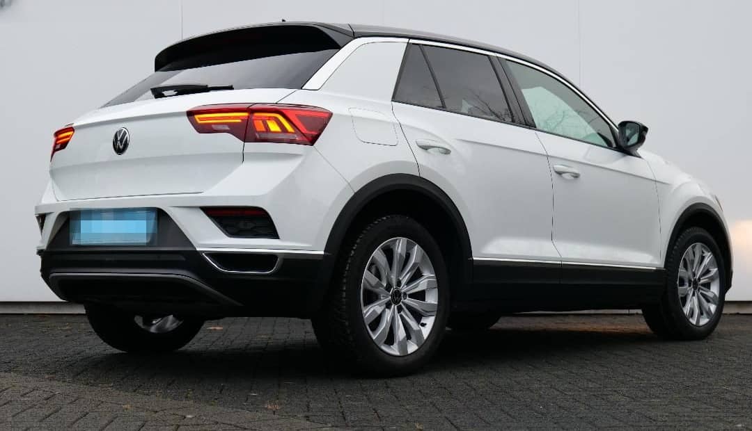 Volkswagen T-ROC Sport 1.5 TSI 150PS 6-GANG APP+PDC+SITZHEI foto 9