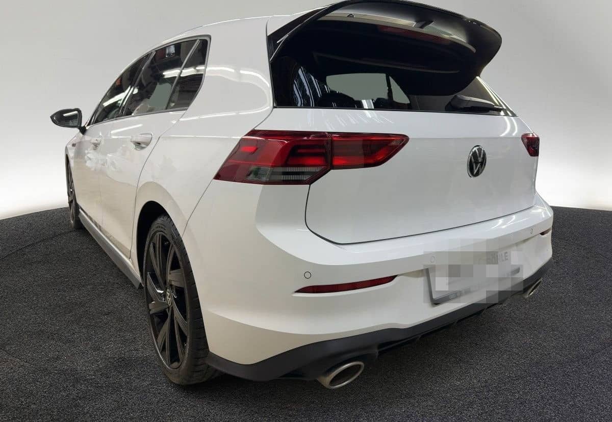 Volkswagen Golf GTI Clubsport 2.0 TSI DSG NAV KAM 18" BLACK foto 3