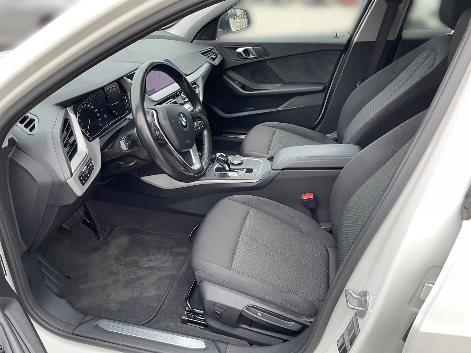 BMW 118i*1.5l*Advantage*Ambiente*Kamera*SHZ foto 10