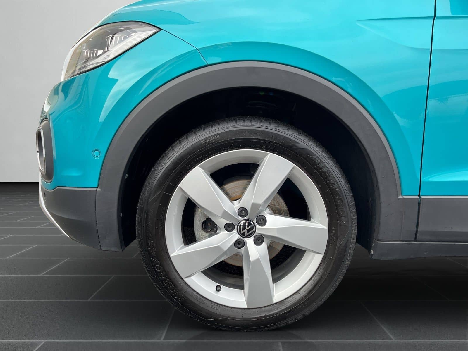 Volkswagen T-Cross STYLE 1.0 TSI LED IQ.DRIVE ACC REAR VIEW foto 9