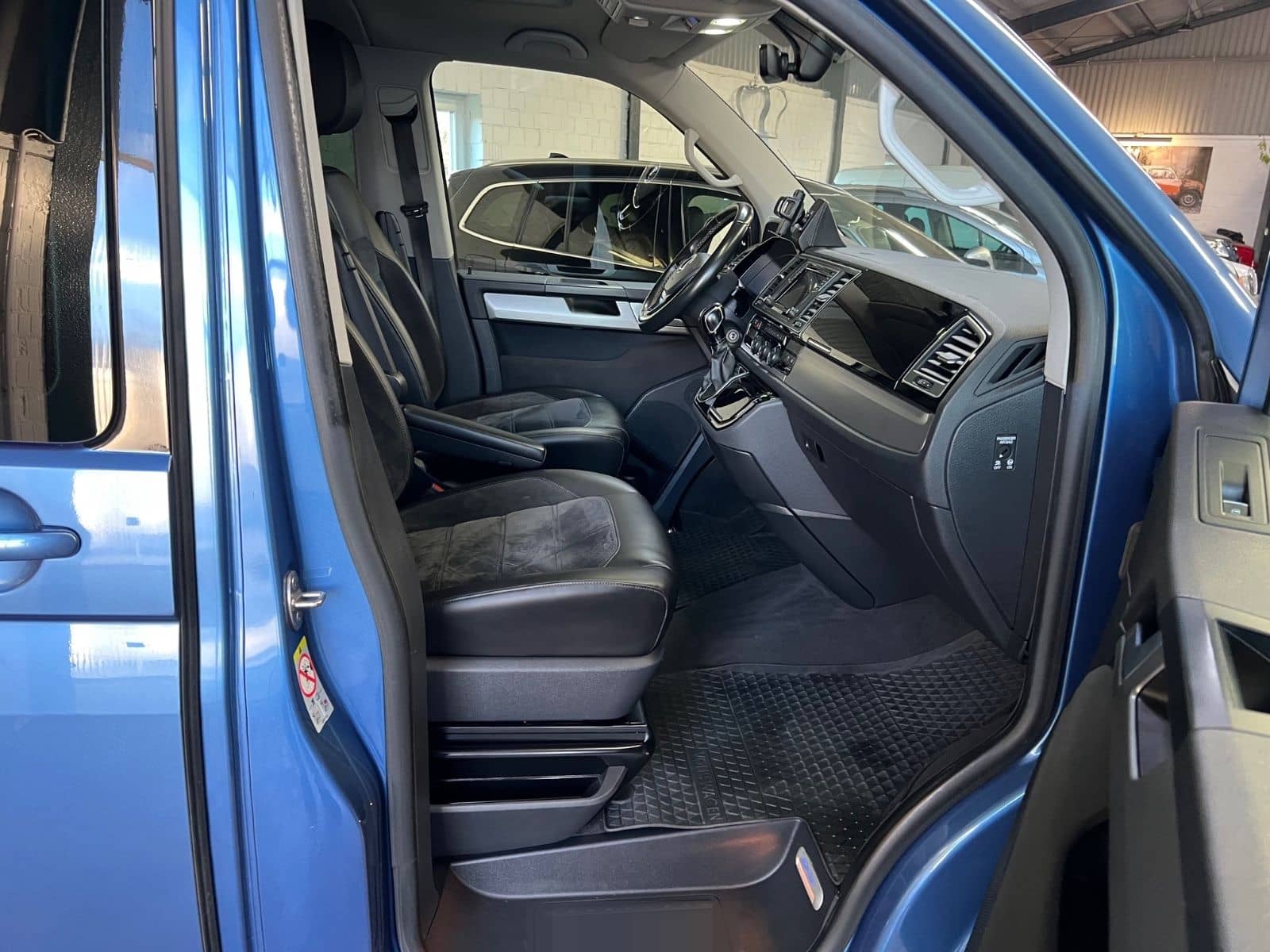 Volkswagen T6 Multivan foto 11