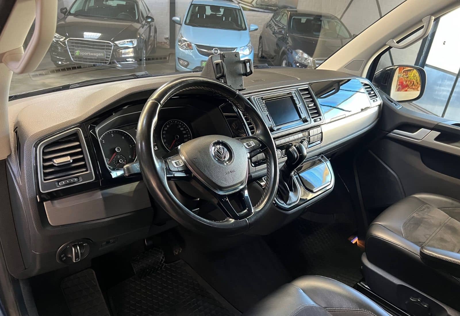 Volkswagen T6 Multivan foto 8