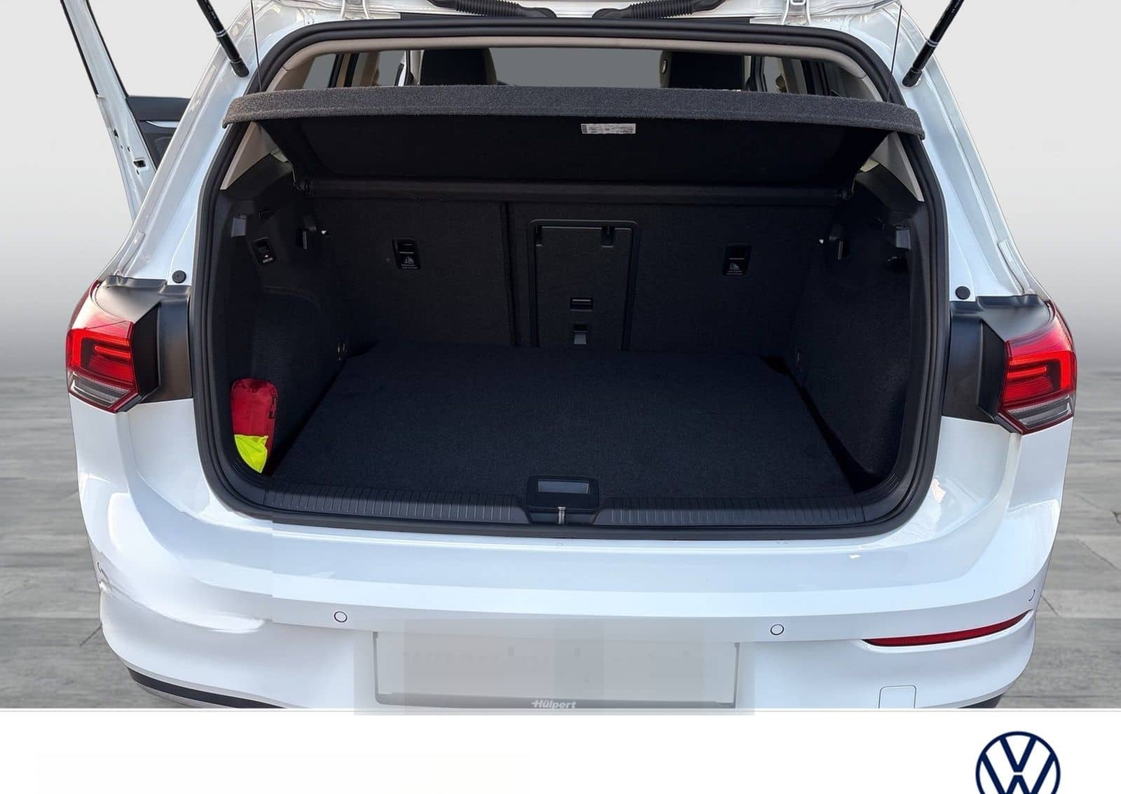 Volkswagen Golf VIII 1.0 eTSI MOVE STANDHZ. AHK CAM NAVI foto 16