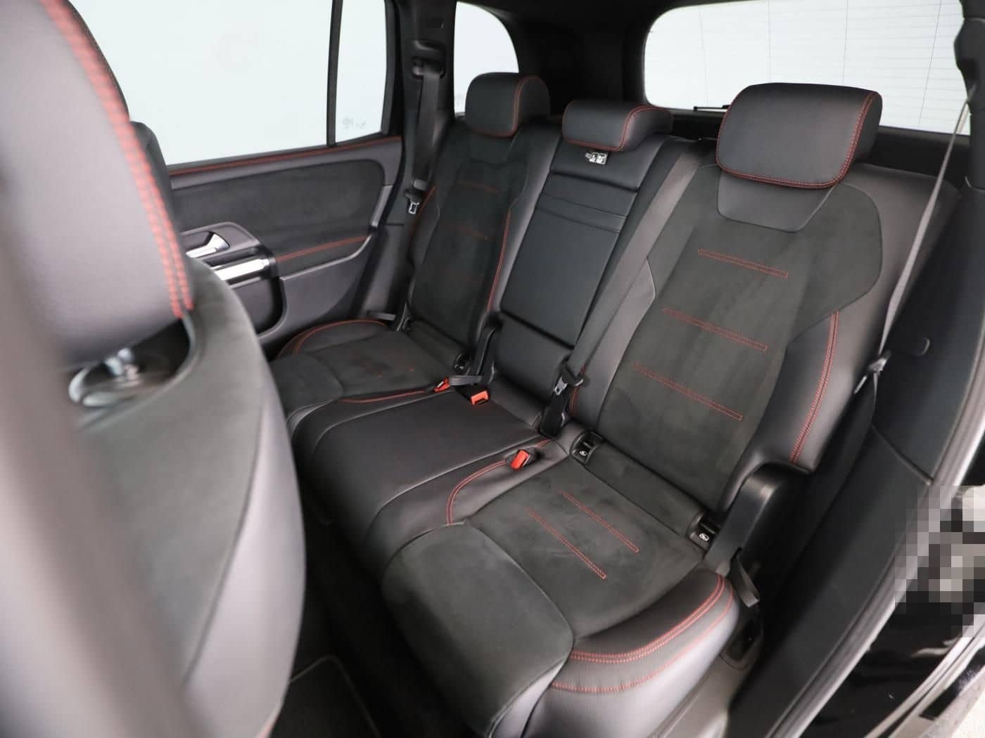 Mercedes-Benz GLB 200 AMG+LED+SPUR+SPIEGEL+AMBIENTE+KAMERA+SHZ foto 13