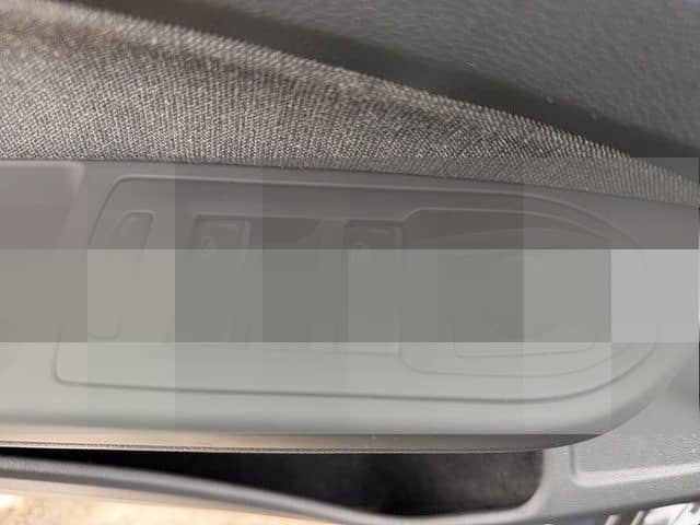 Volkswagen Golf VIII Lim. Life LED+NAVI+ACC+SITZHZG+DIGIPRO foto 11