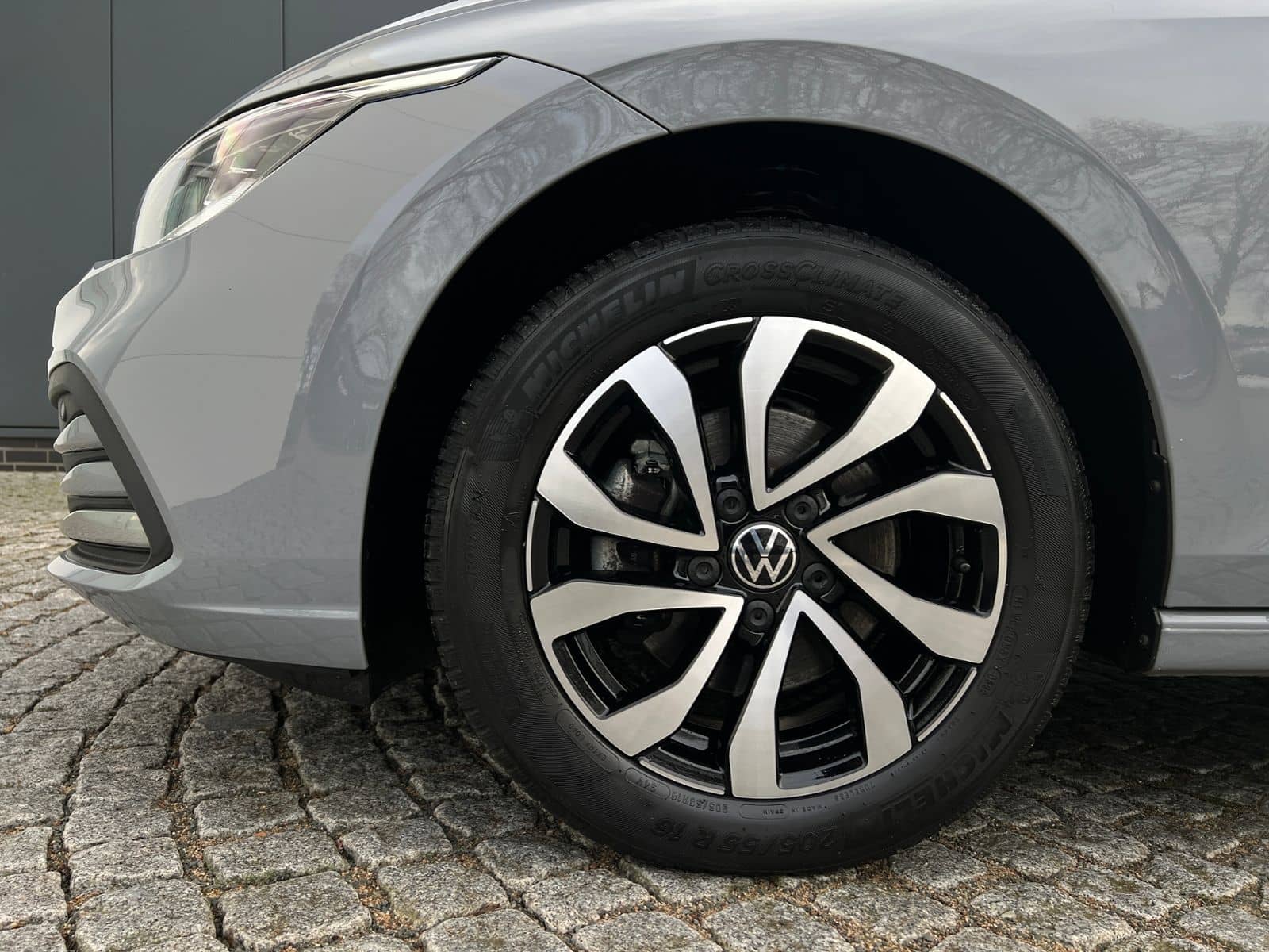 Volkswagen Golf VIII "ACTIVE" 2.0 TDI *Navi, Climatronic, S foto 4
