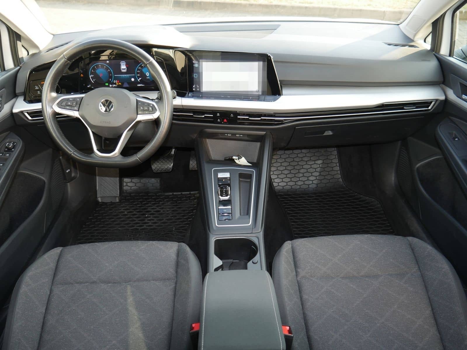 Volkswagen Golf VIII Variant 1.0 eTSI Life DSG ACC NAVI SIT foto 6